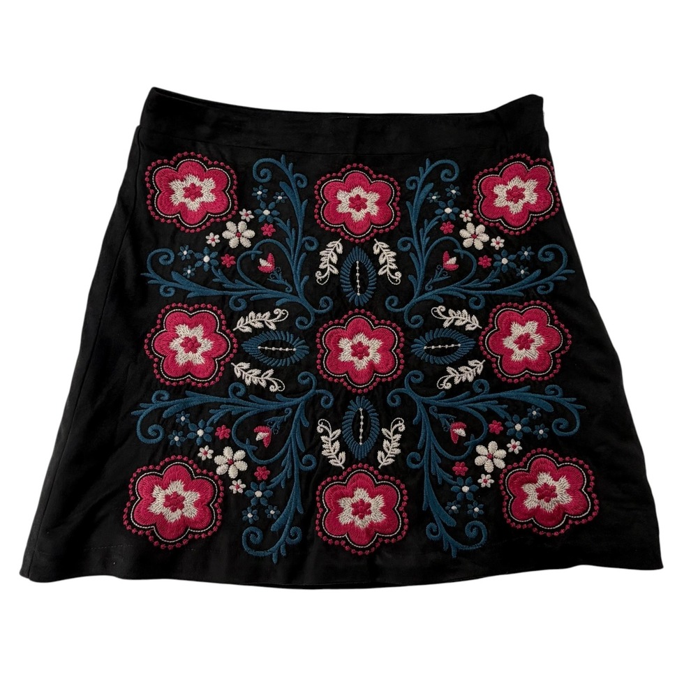 Mi Ami Black Floral Embroidered Mini Skirt Womens Medium Boho Bohemian Festival